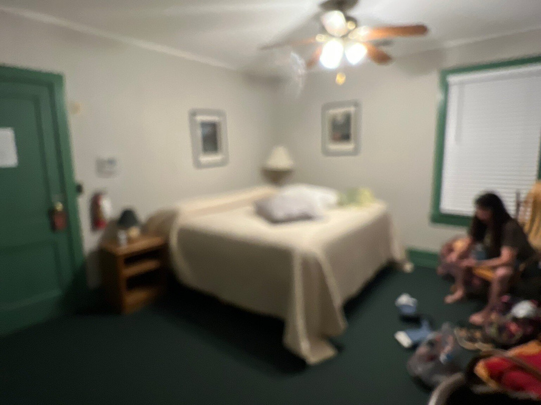 Gordon Beach Inn主图