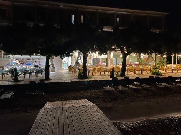 达斯亚海滩酒店-官方