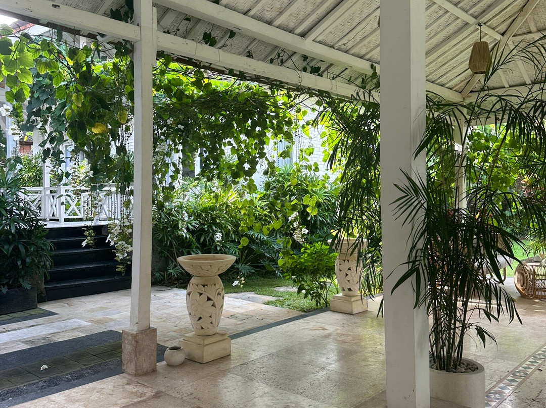 Isaiya Boutique Hotel