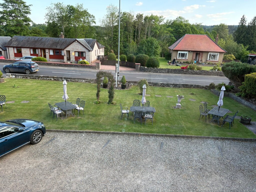 Poppies Hotel & Restaurant-官方