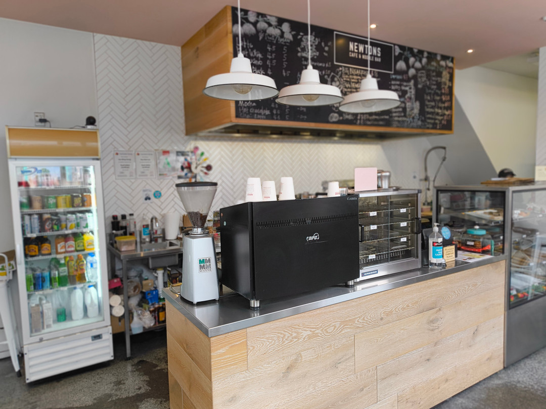 Newtons Cafe and Noodle Bar