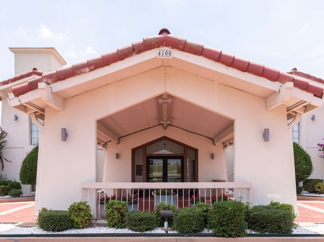 Motel 6 N Little Rock - Mccain