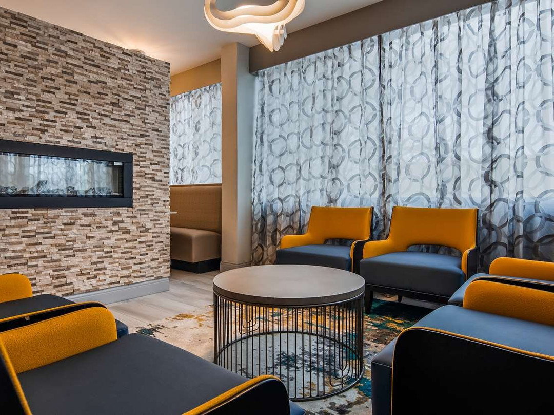 布卢明顿酒店住宿-Best Western Plus Bloomington East Hotel