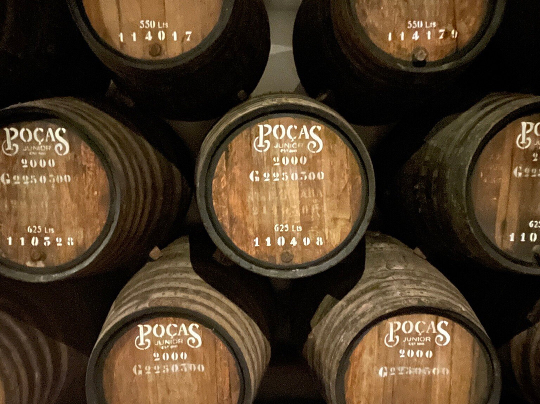 Poças Vinhos-加亚新城必去景点
