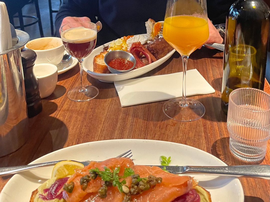 Astoria Espresso & Wine Bar