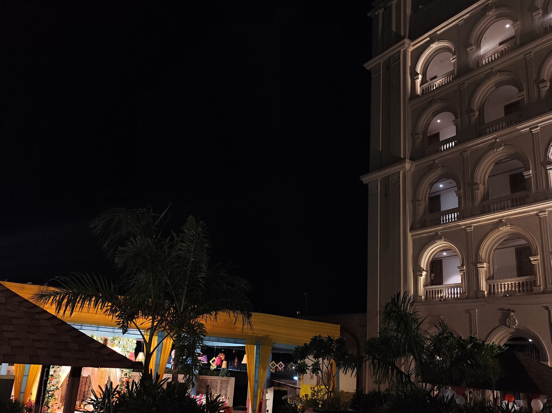 Classic Sapphire Ananta Bundi主图