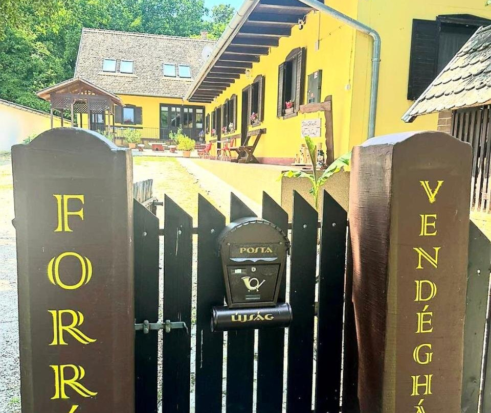 Forras Vendeghaz