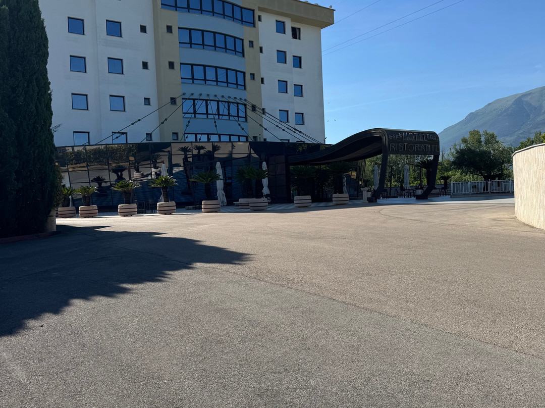 Edra Palace Hotel & Ristorante主图