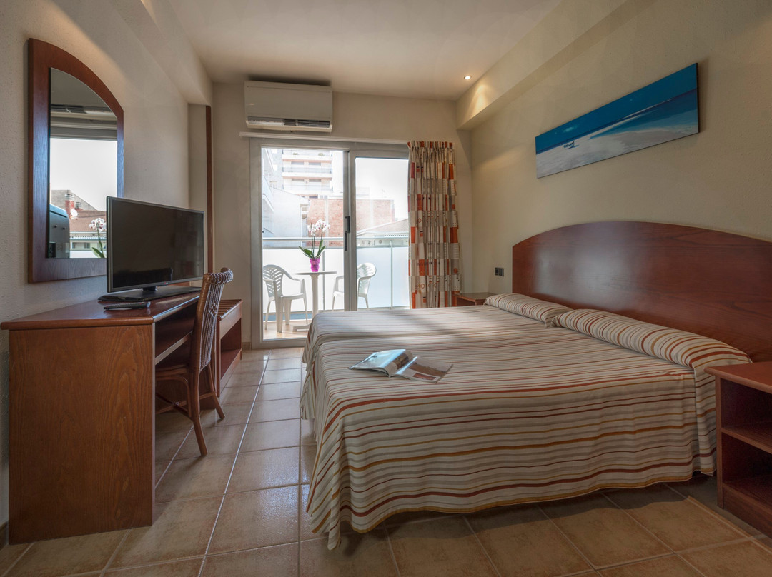 4r Miramar Calafell主图