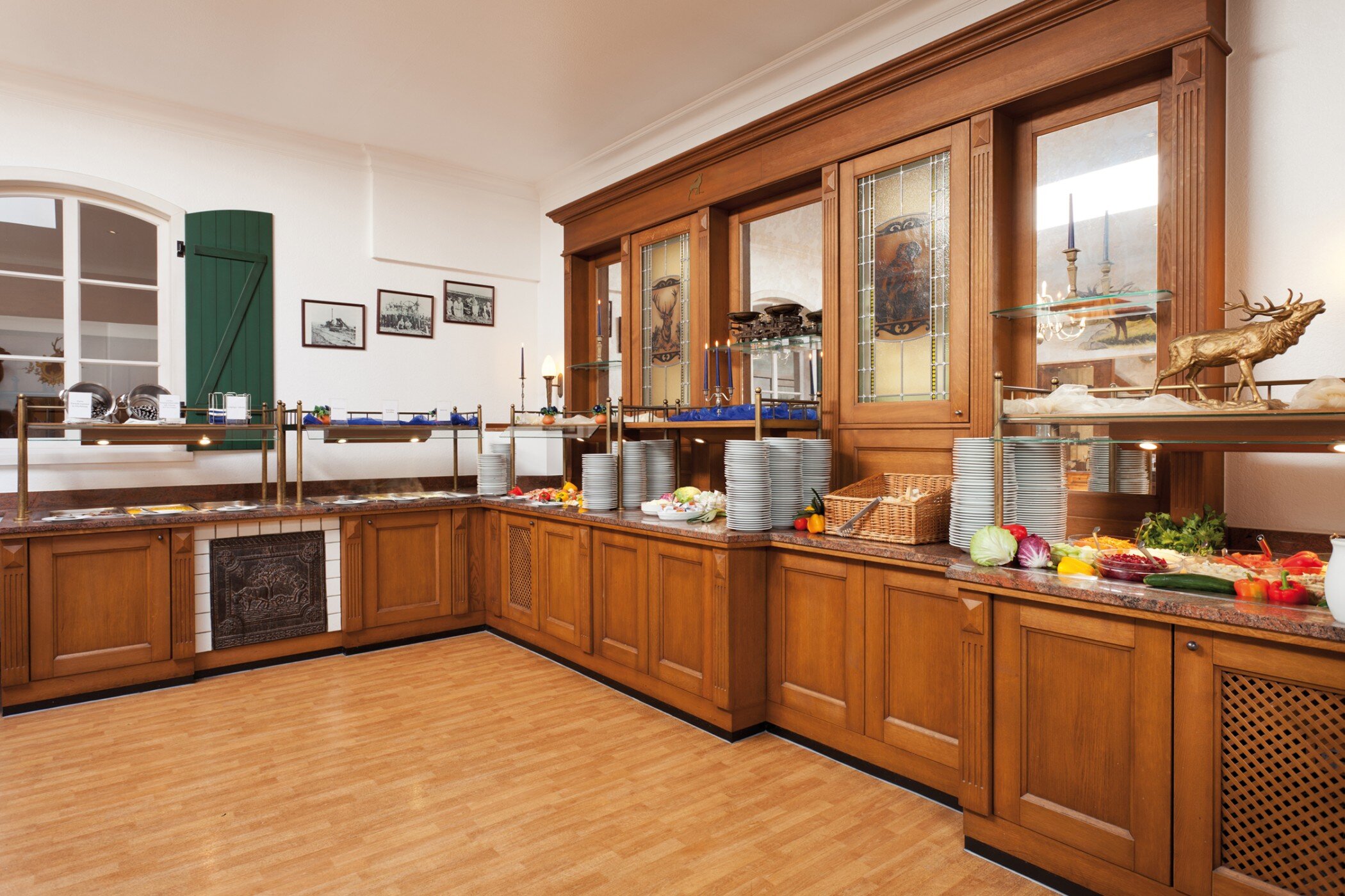 Morada Hotel Jagerhof Gifhorn-餐饮