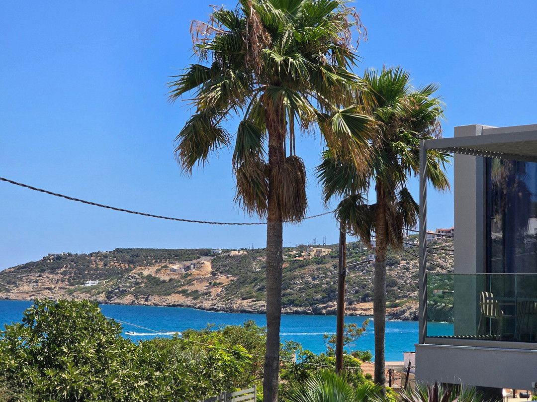 Blue Elephant Hotel主图