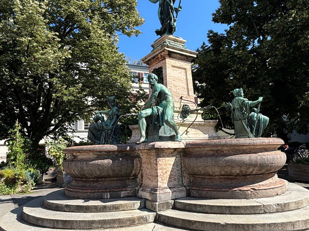 Lindavia-Brunnen-林道必去景点