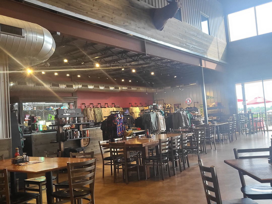 Toppling Goliath Brewing Company-迪科拉必去景点