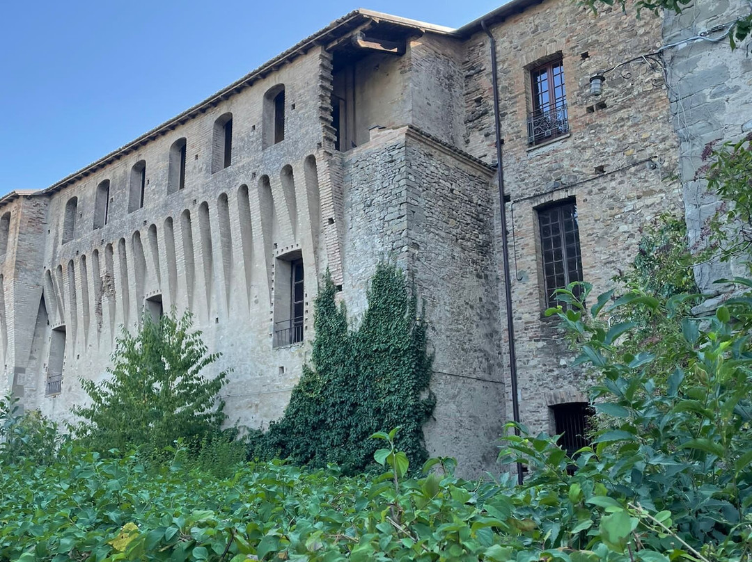 Castello Pallavicino di Varano de' Melegari-Varano de' Melegari必去景点