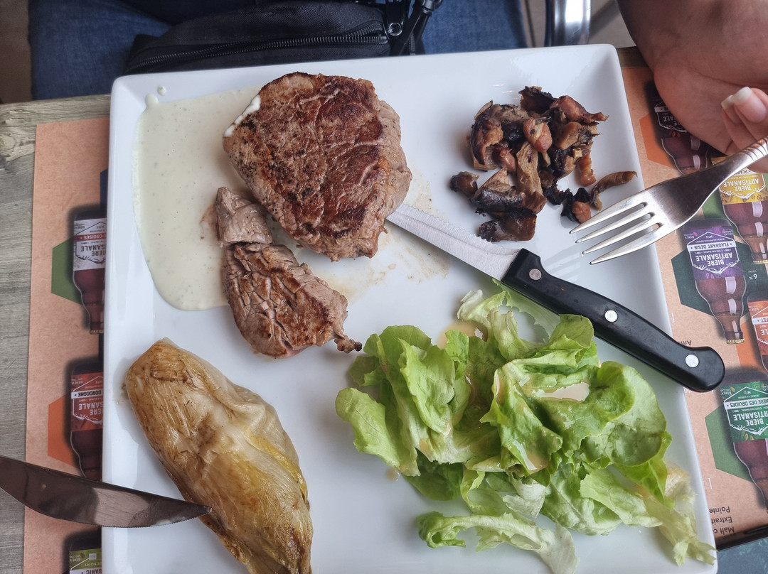 Thiezac餐馆和美食-Restaurant Aux Genêts d'Or