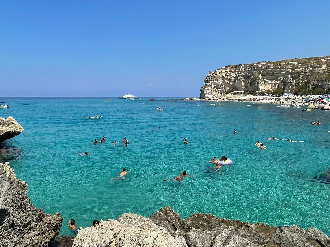 Spiaggia Di Riaci-Santa Domenica必去景点