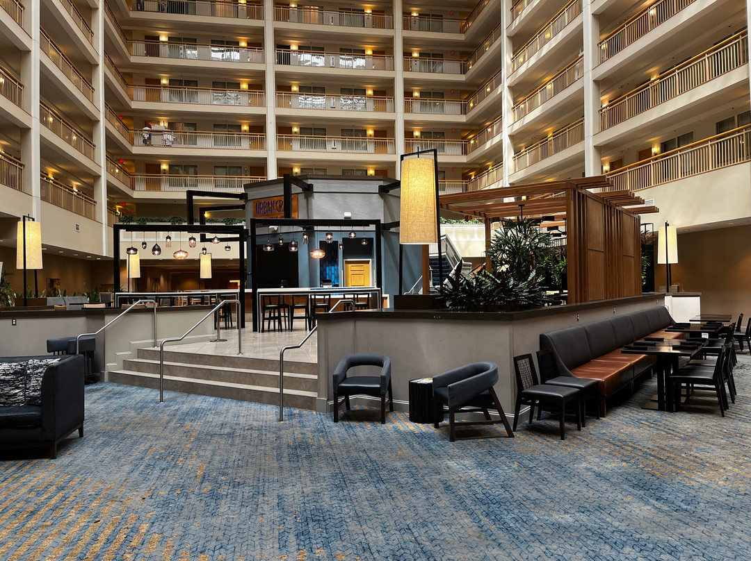 Embassy Suites By Hilton Columbus Dublin主图