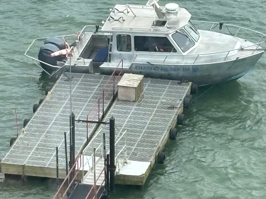 Chantry Island Lighthouse Tour-Southampton必去景点