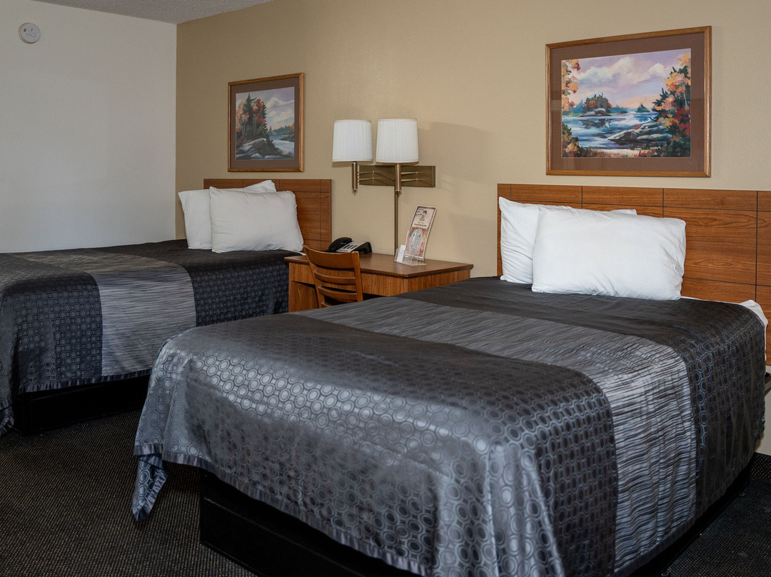 Value Inn - Livonia主图