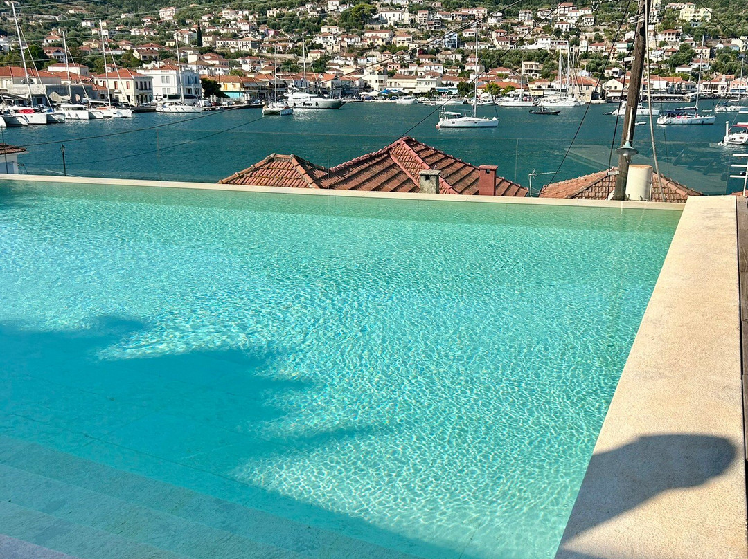 Perantzada Hotel 1811主图