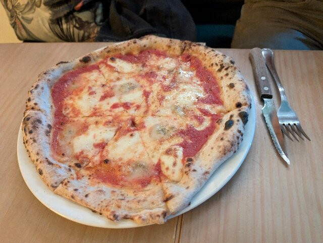 Pizzeria Cocteleria Rione