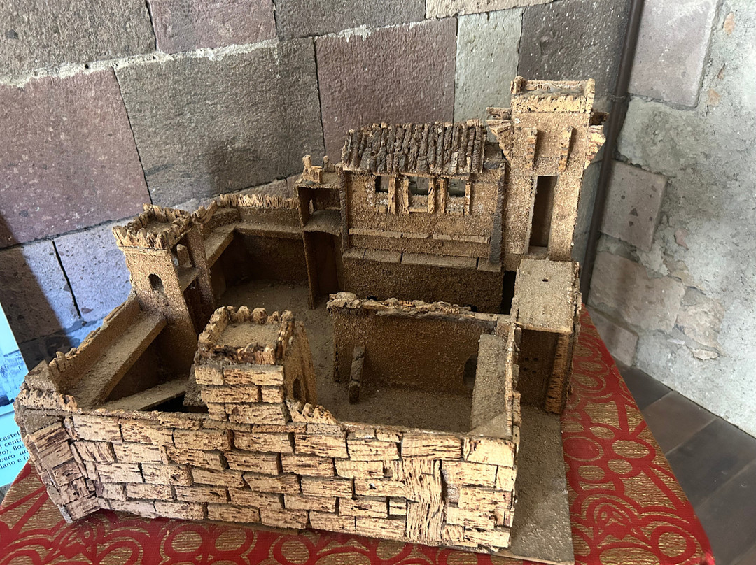 Castello Di Bosa-博萨必去景点