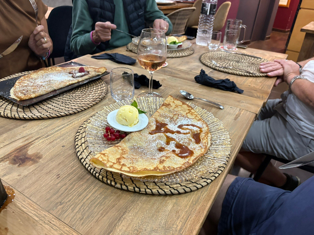 Manoels Restaurant and Bar