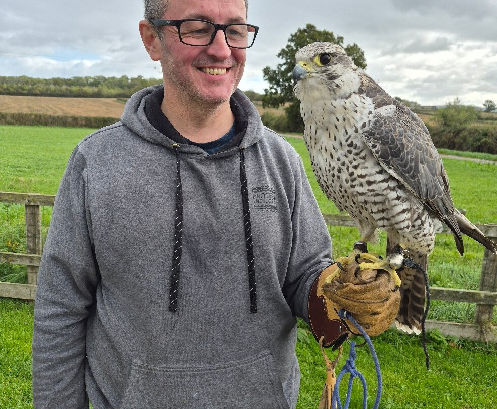 Ben Long Falconry Courses and Experience Days-Quedgeley必去景点