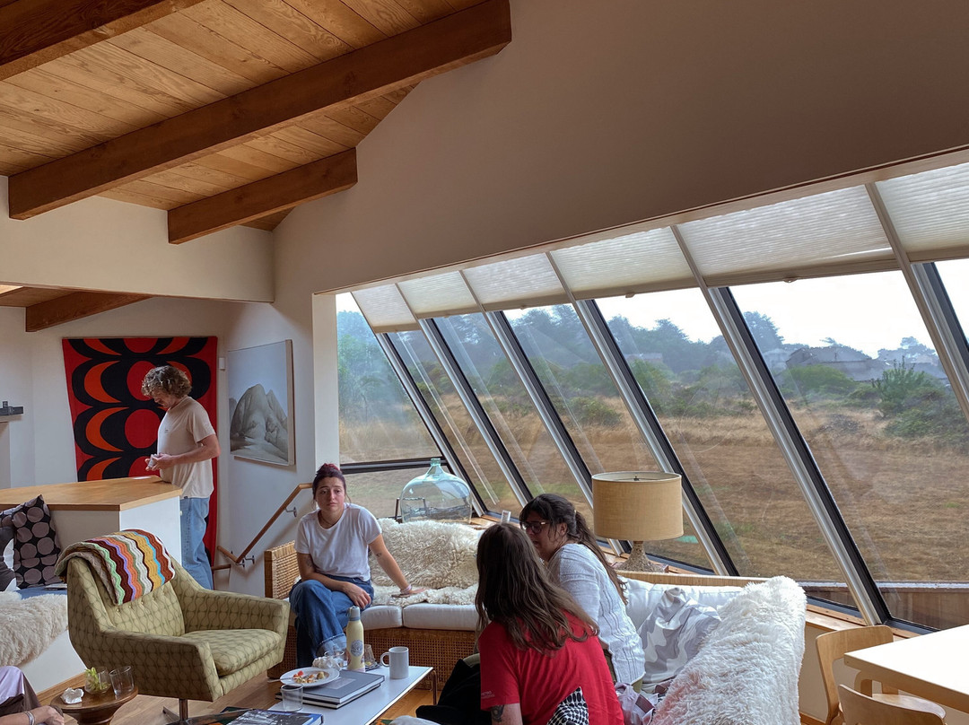 海滨牧场旅馆主图