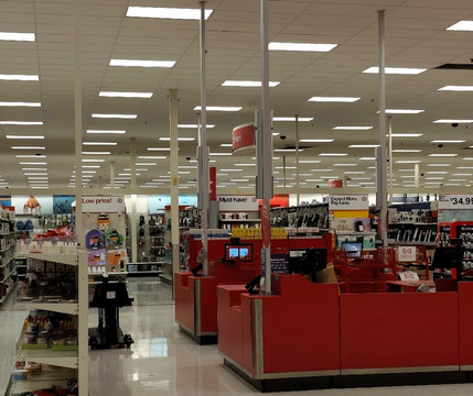 Target Store Grand-Prairie-S-大草原城必去景点