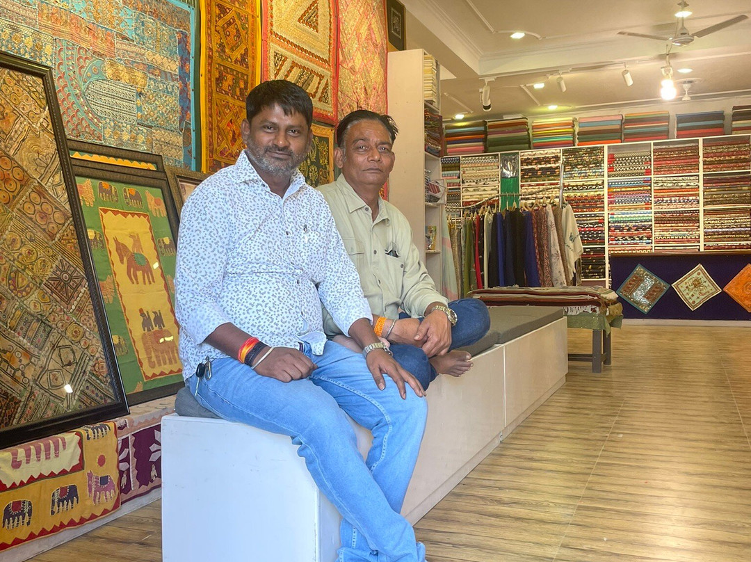 Ranthambhore Maharani Handicrafts-瑟瓦伊马托布尔必去景点
