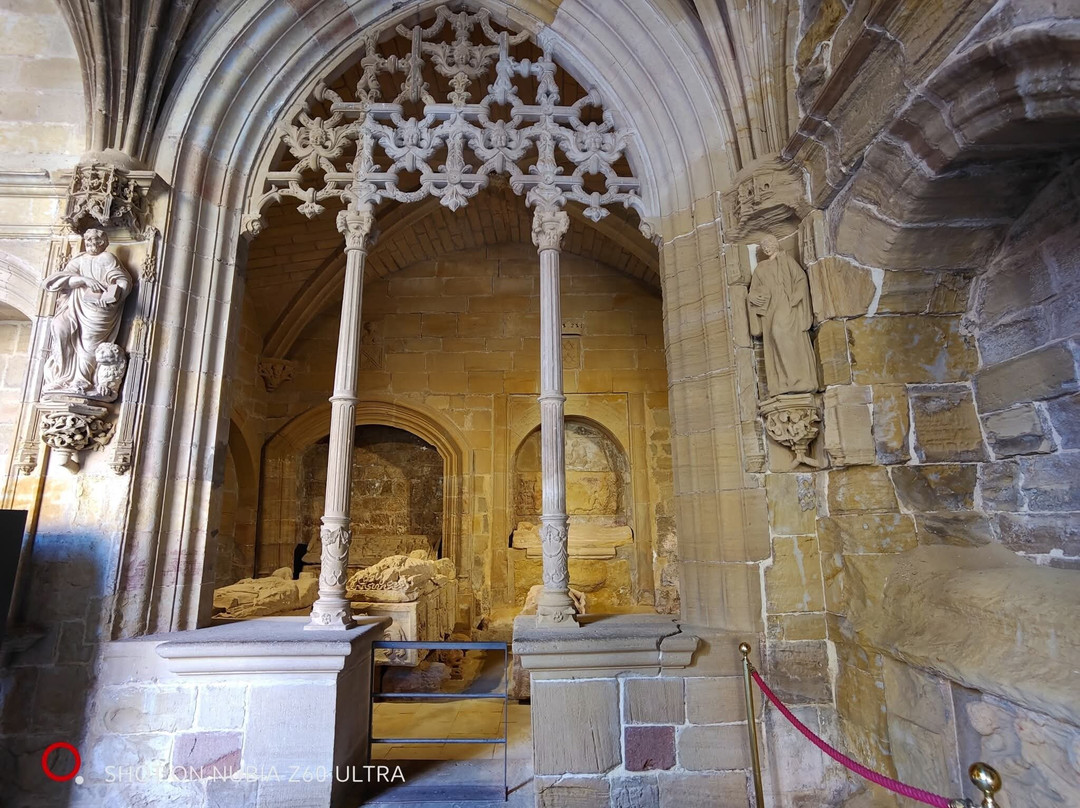 Monasterio de Santa Maria La Real-纳赫拉必去景点