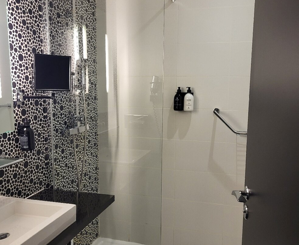 Kyriad Prestige Perpignan - Centre Del Mon主图