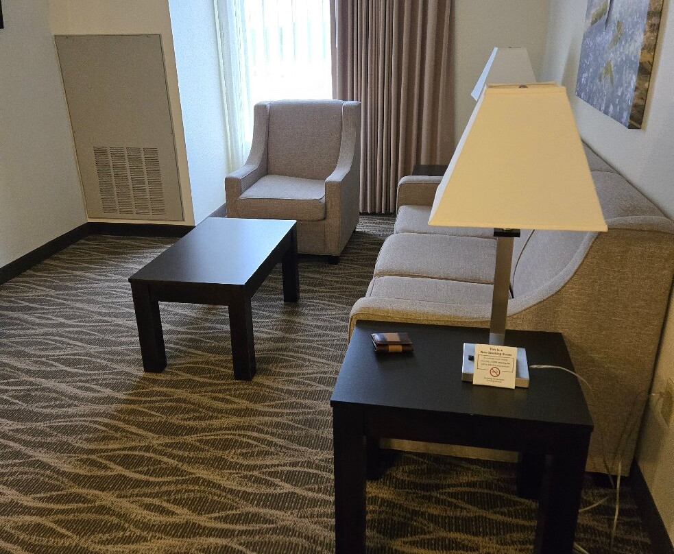 Best Western Plus Valdosta Hotel & Suites主图