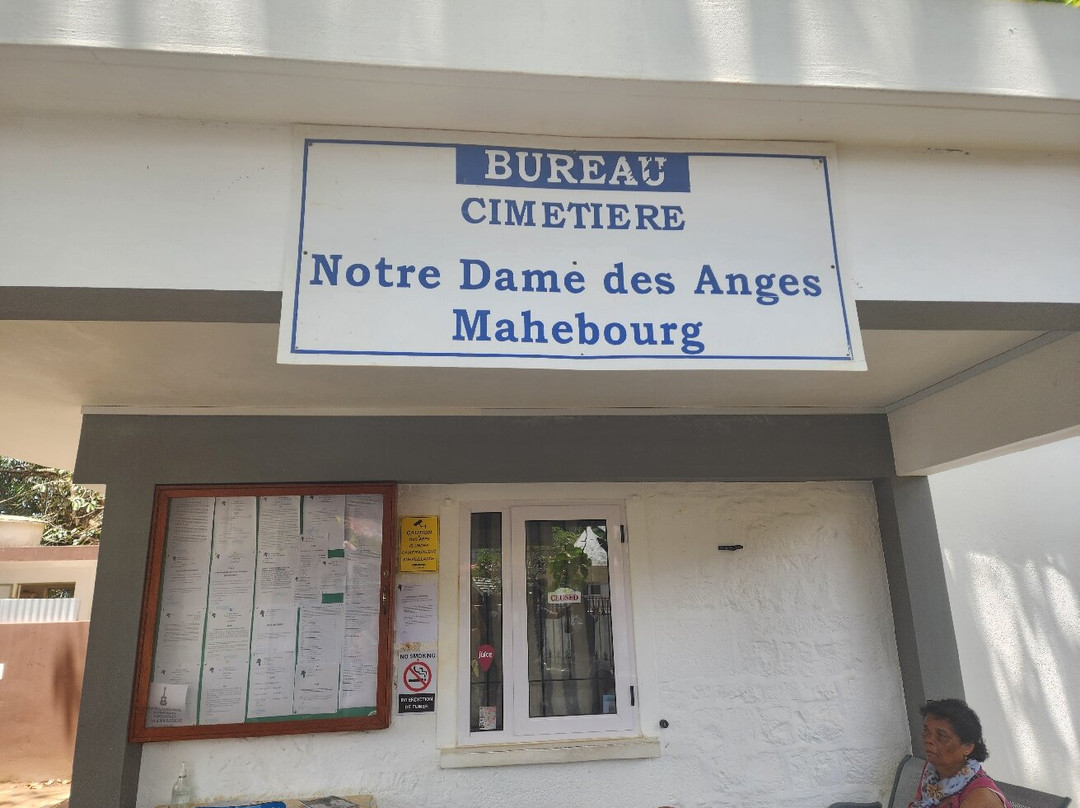 Notre Dame des Anges Cemetery-马喜埔必去景点