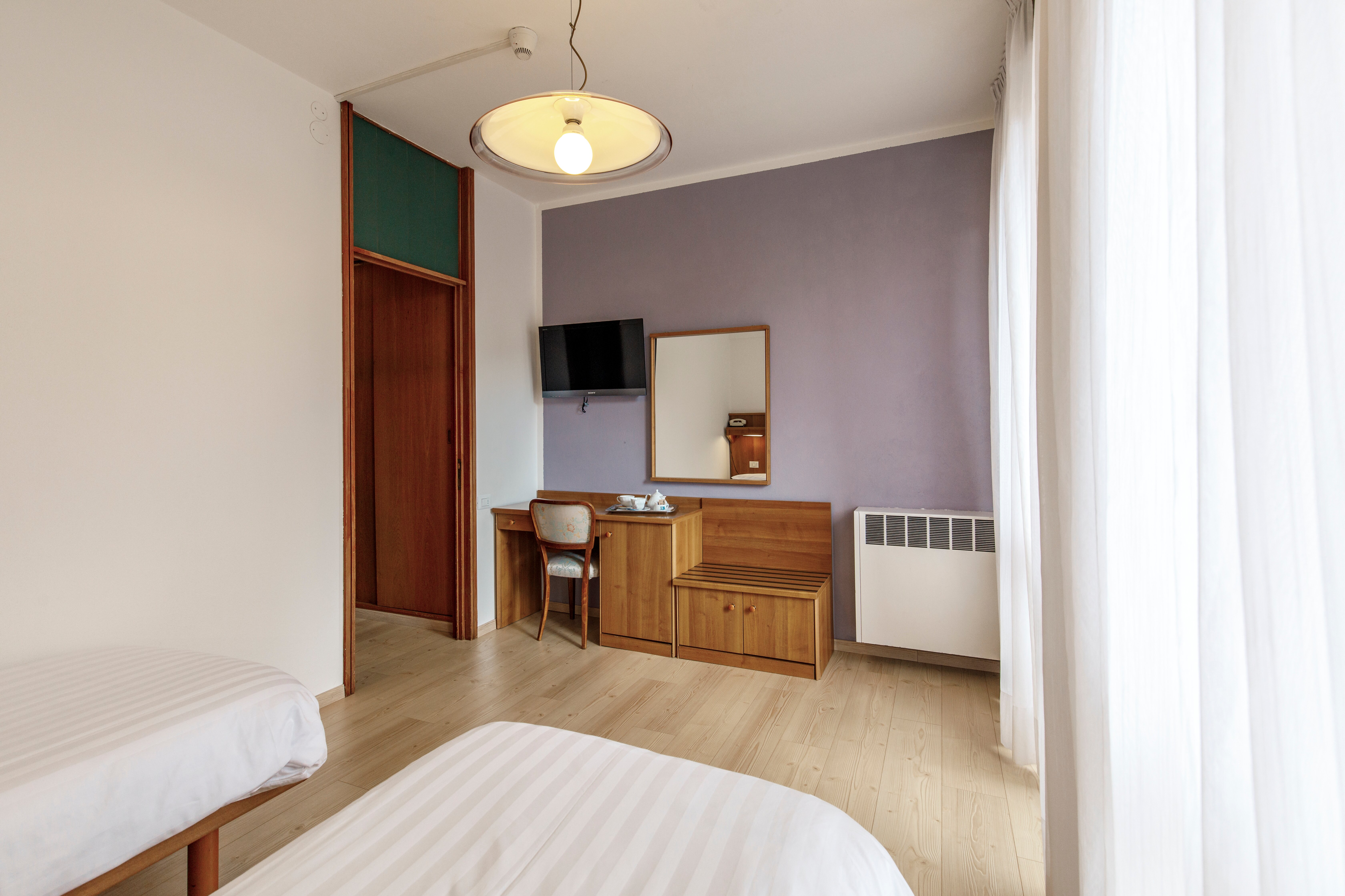 Albergo Belvedere-客卧