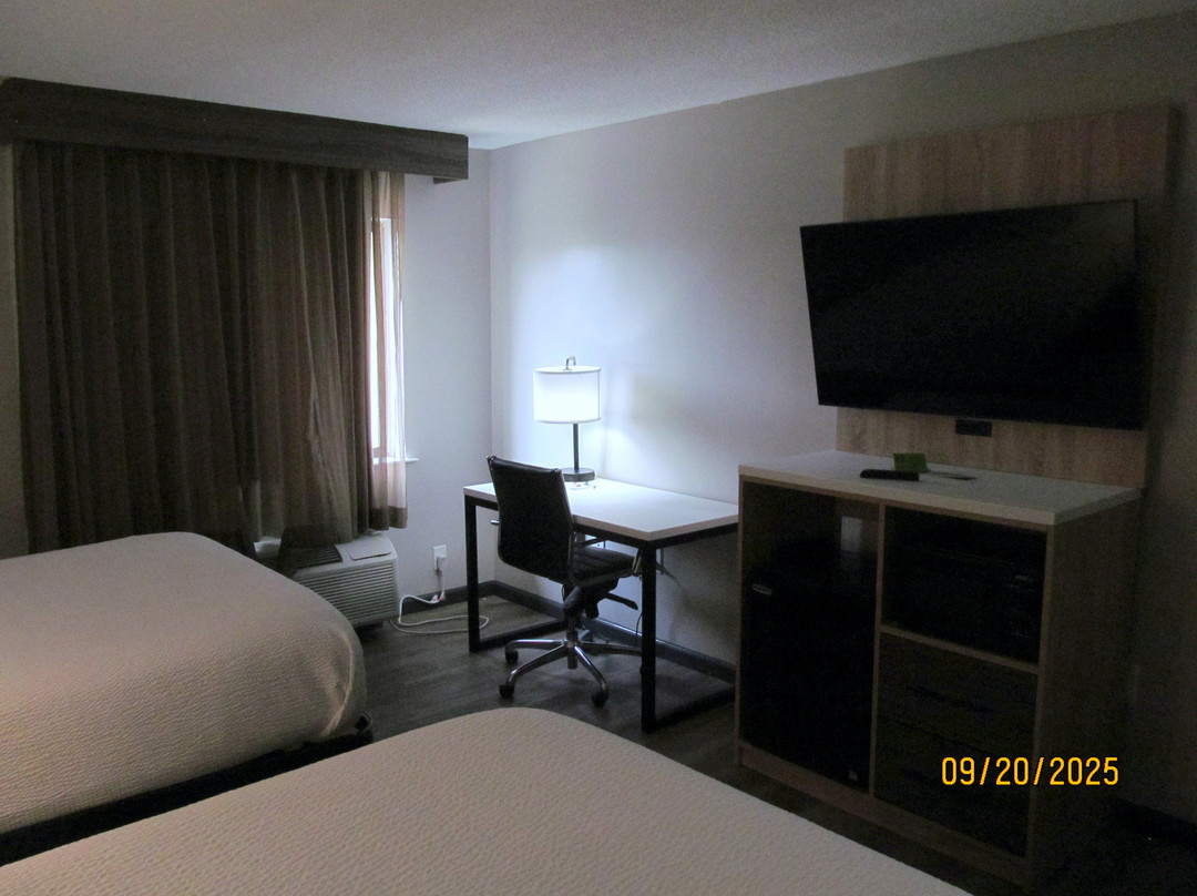 La Quinta Inn & Suites by Wyndham Mansfield OH主图