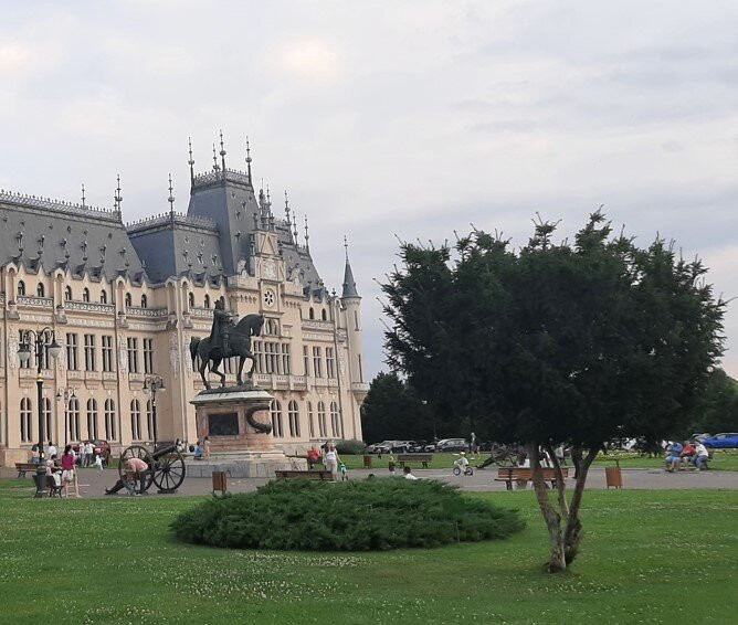 Palatul Culturii-雅西必去景点