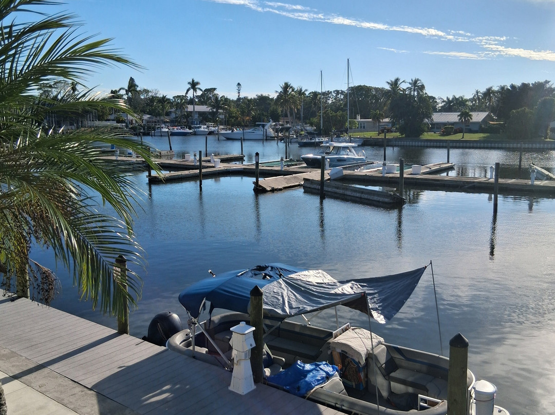 Ramada by Wyndham Sarasota Waterfront主图