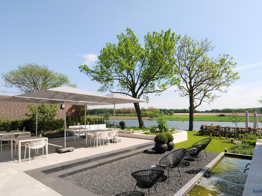 Panningen酒店住宿-Het Raadhuys - Design B&B