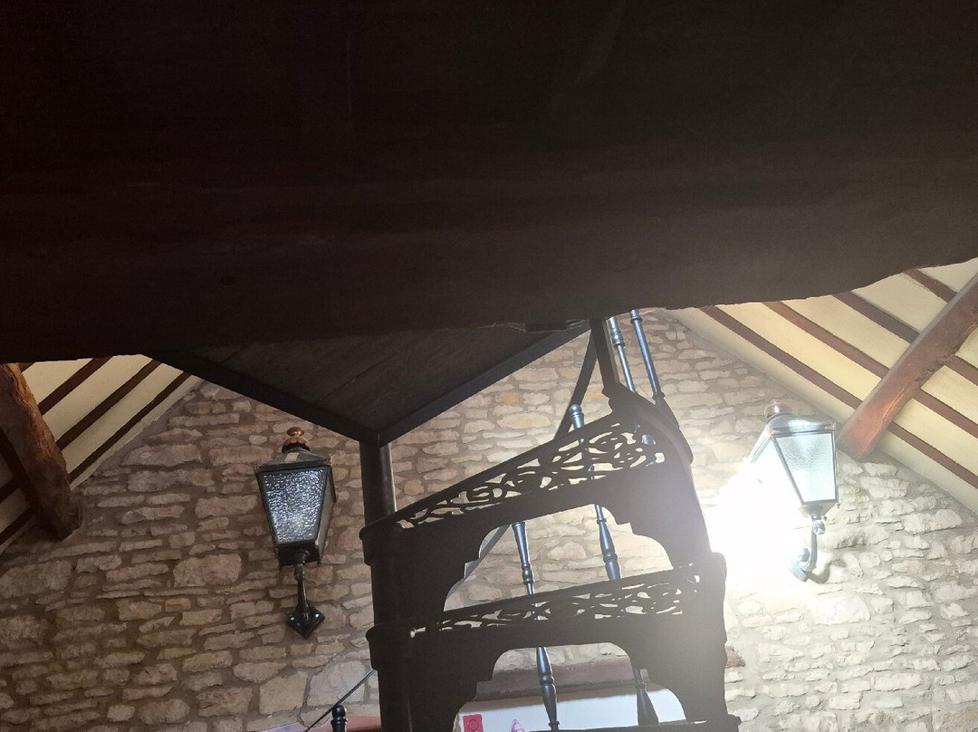 Kings Arms Hotel主图