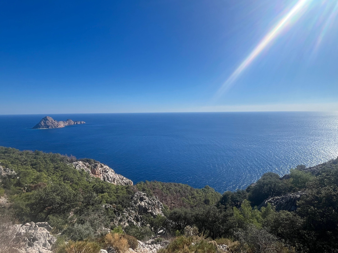 Amber Travel-卡斯必去景点