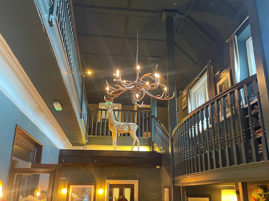 富勒白鹿酒店主图