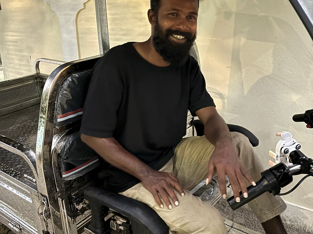 Omadhoo Coral View Inn主图