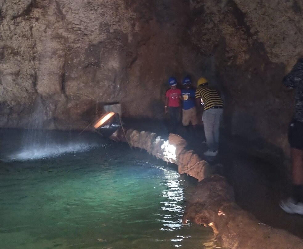 Harrison's Cave Eco-Adventure Park-Saint Thomas Parish必去景点