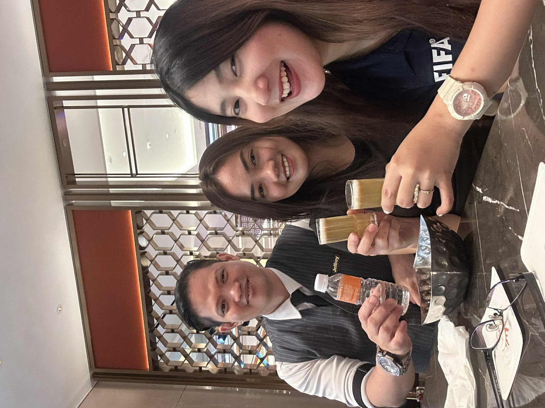 Dragon Bar | Solaire Resort North