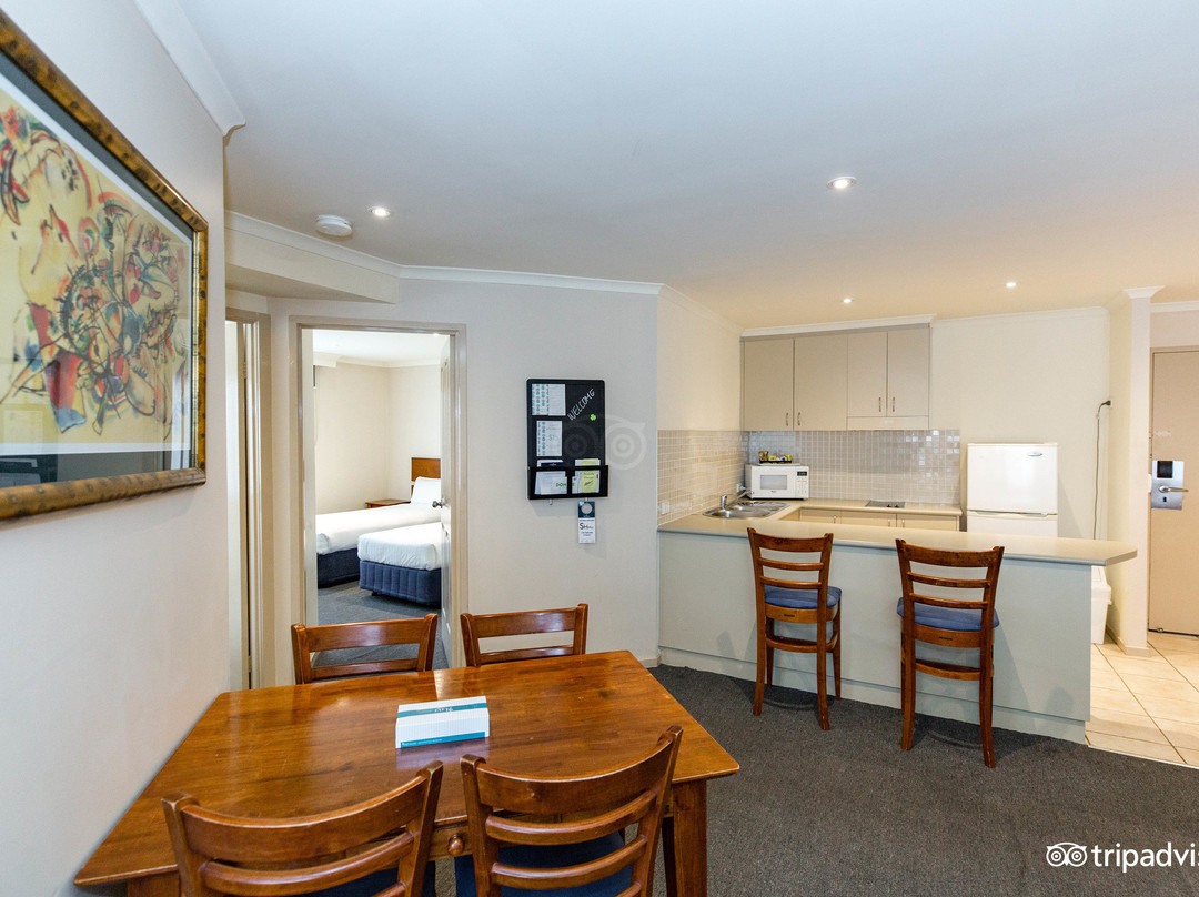 Lake George酒店住宿-百斯特威斯登公园公寓酒店