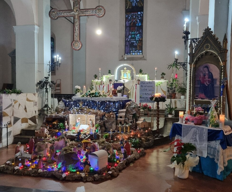 Parrocchia S. Niccolo'-Soci必去景点