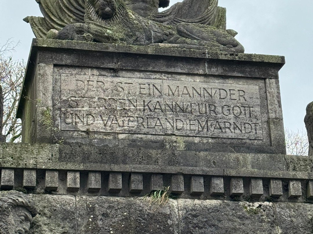 Kriegerdenkmal-Emmerich必去景点