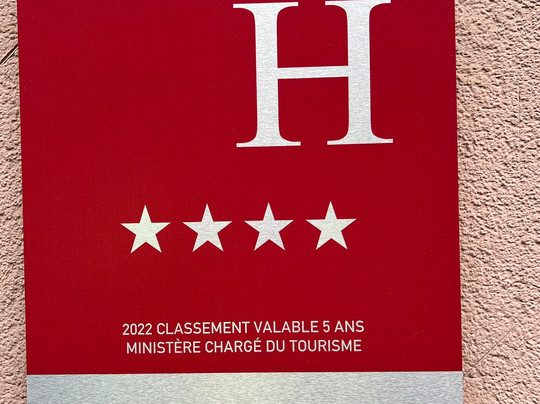 格伦比尔酒店主图